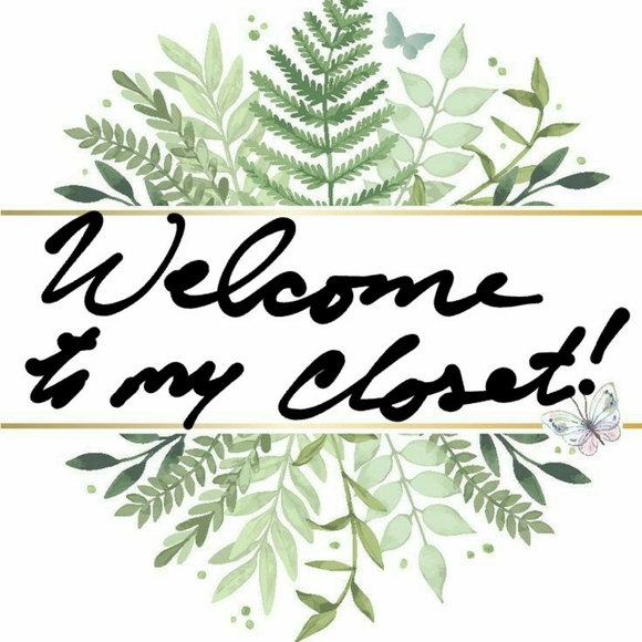 Meet your Posher, Shea - Picture 8 of 8